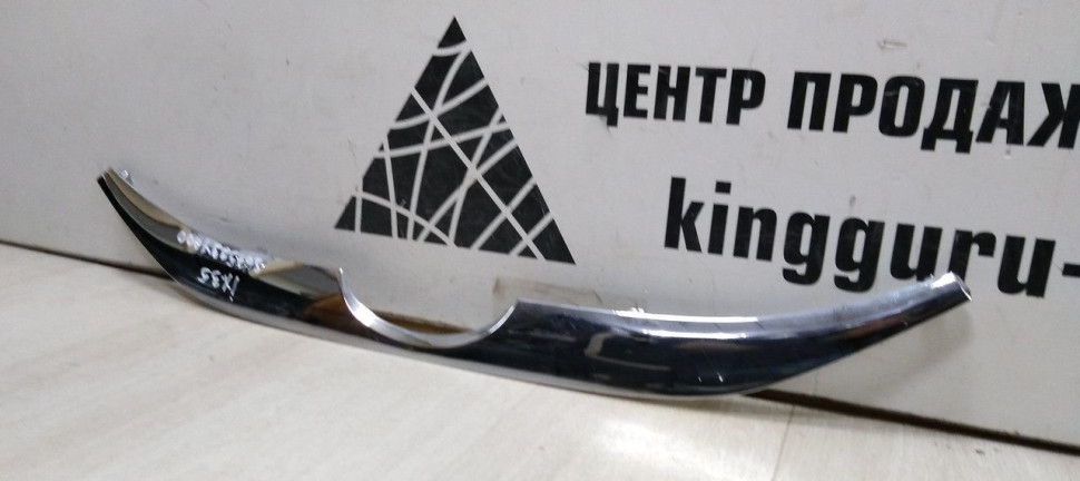 Молдинг решетки радиатора Hyundai IX35 (10-15) oem 863522Y000 Молдинг решетки радиатора Hyundai IX35 (10-15) oem 863522Y000