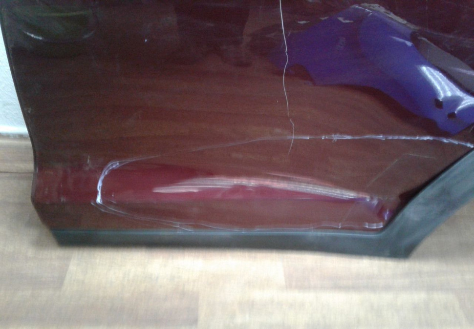 Дверь задняя левая (+молдинг) Hyundai Tucson 3 (15>) вмятина