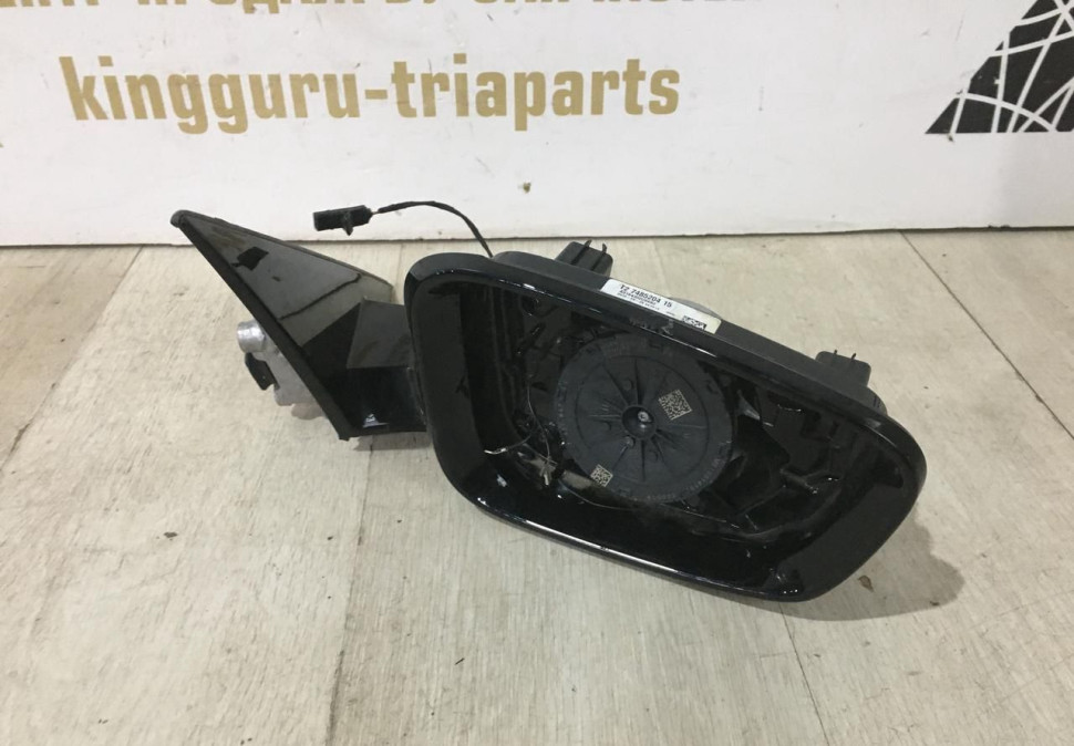 Корпус зеркала правый 5-пин BMW 5 G30 OEM 51167485160