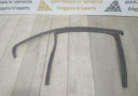 Уплотнитель стекла двери задний правый бу Skoda Octavia A7 OEM 5E5839431