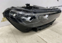 Фара ЛЭД LED адаптивная правая BMW X7 G07 OEM 63117933318