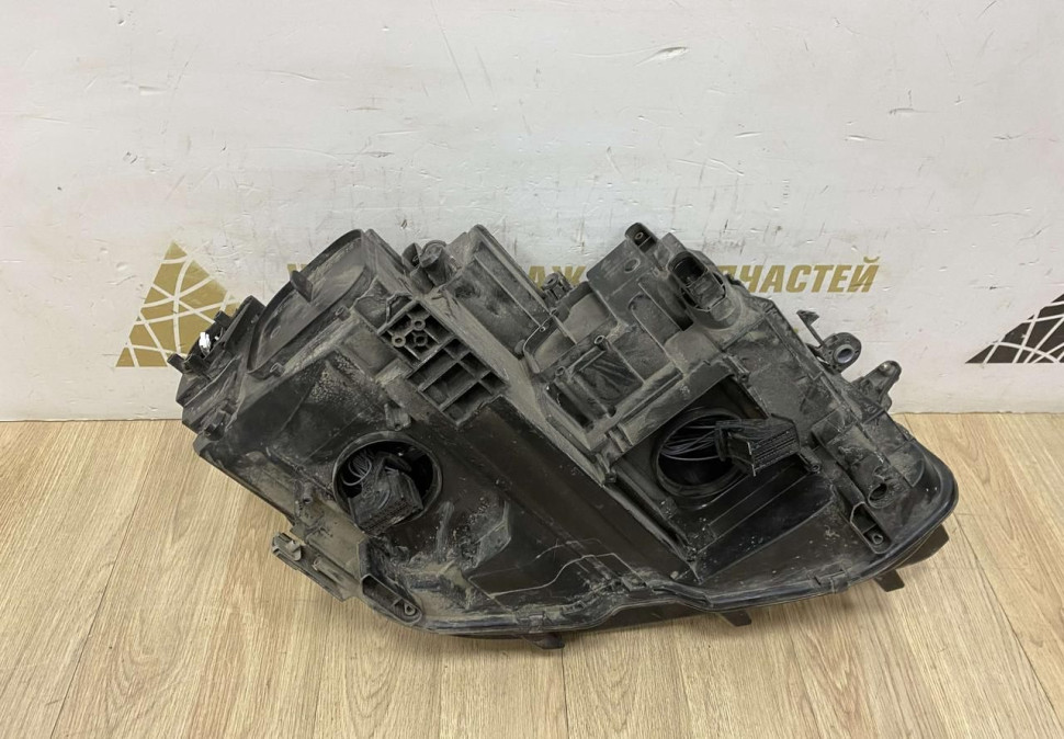 Фара левая Volkswagen Tiguan 2 LED дорестайлинг 2016 oem 5NB941081D Фара левая Volkswagen Tiguan 2 LED дорестайлинг 2016 oem 5NB941081D