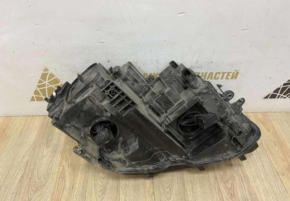 Фара левая Volkswagen Tiguan 2 LED дорестайлинг 2016 oem 5NB941081D Фара левая Volkswagen Tiguan 2 LED дорестайлинг 2016 oem 5NB941081D