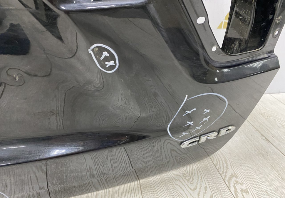 Крышка багажника Jeep Grand Cherokee WK2 OEM 55369603AE