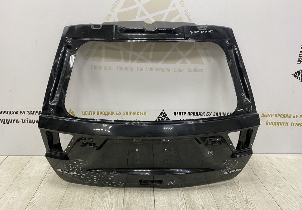 Крышка багажника Jeep Grand Cherokee WK2 OEM 55369603AE Крышка багажника Jeep Grand Cherokee WK2 OEM 55369603AE