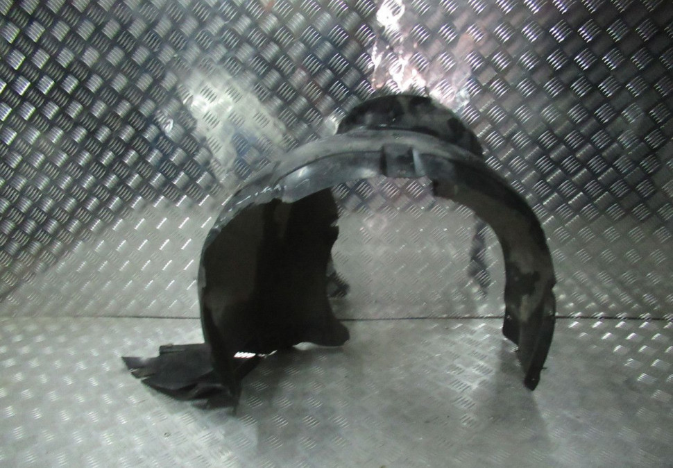 Подкрылок передний левый Volkswagen Polo oem 6ru809961