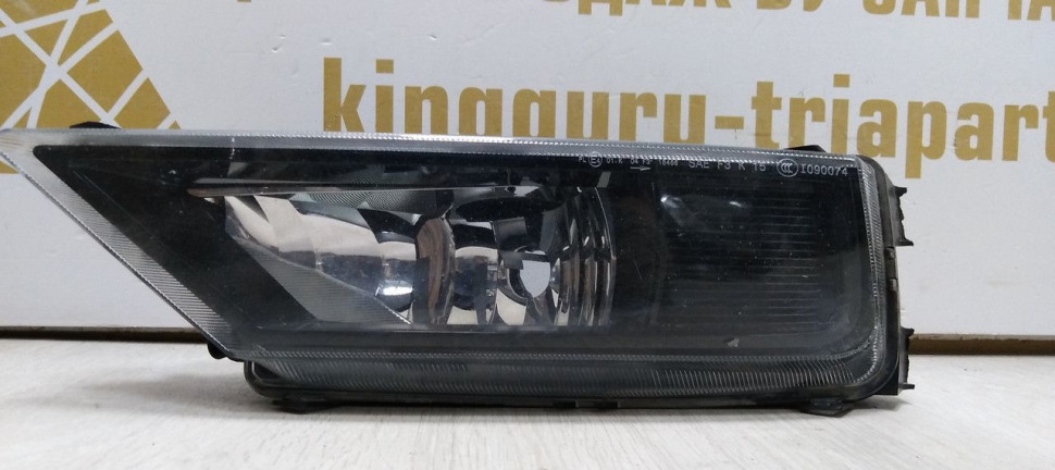 Противотуманная фара левая Volkswagen Tiguan 2 дорест 16-20 oem 5NA941699B