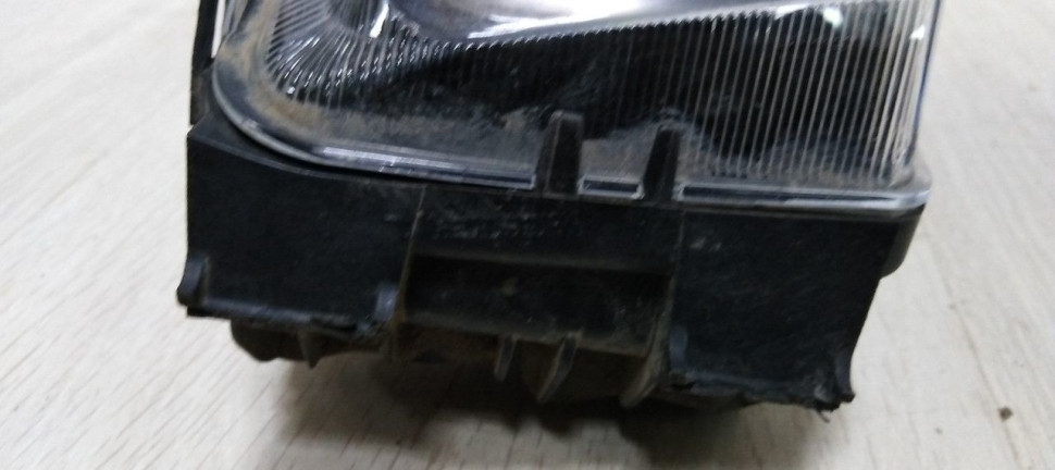 Противотуманная фара левая Volkswagen Tiguan 2 дорест 16-20 oem 5NA941699B Противотуманная фара левая Volkswagen Tiguan 2 дорест 16-20 oem 5NA941699B