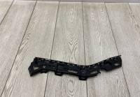 Кронштейн бампера Skoda Rapid 2 20-21oem 60U807394D