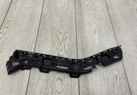 Кронштейн бампера Skoda Rapid 2 20-21oem 60U807394D