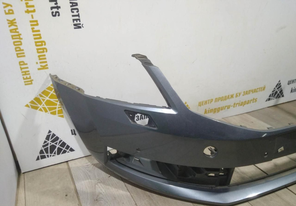 Бампер передний бу Skoda Octavia A7 рестайлинг OEM 5EU807221F