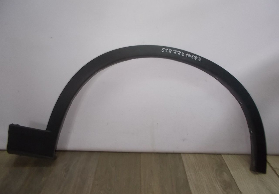 Молдинг крыла передний правый бу BMW X3 F25 OEM 51777210082