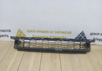 Решетка переднего бампера бу Skoda Karoq OEM 57A853677A