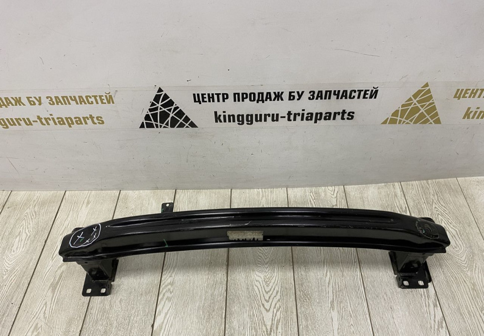 Усилитель переднего бампера Skoda Rapid OEM 5JA807109