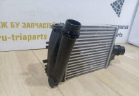 Радиатор интеркулера бу Renault Kaptur OEM 144965154R
