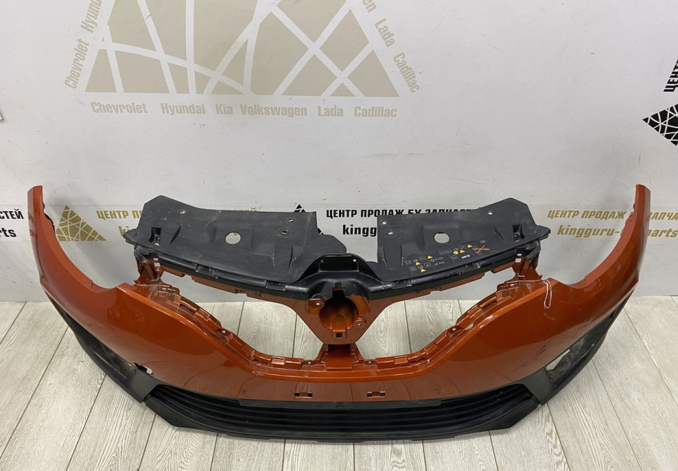 Бампер передний Renault Kaptur OEM 620222180R Бампер передний Renault Kaptur OEM 620222180R