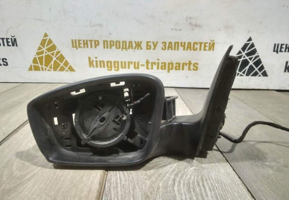 Корпус зеркала левый 5 пин бу Skoda Rapid до рестайлинг OEM 5JB857501D