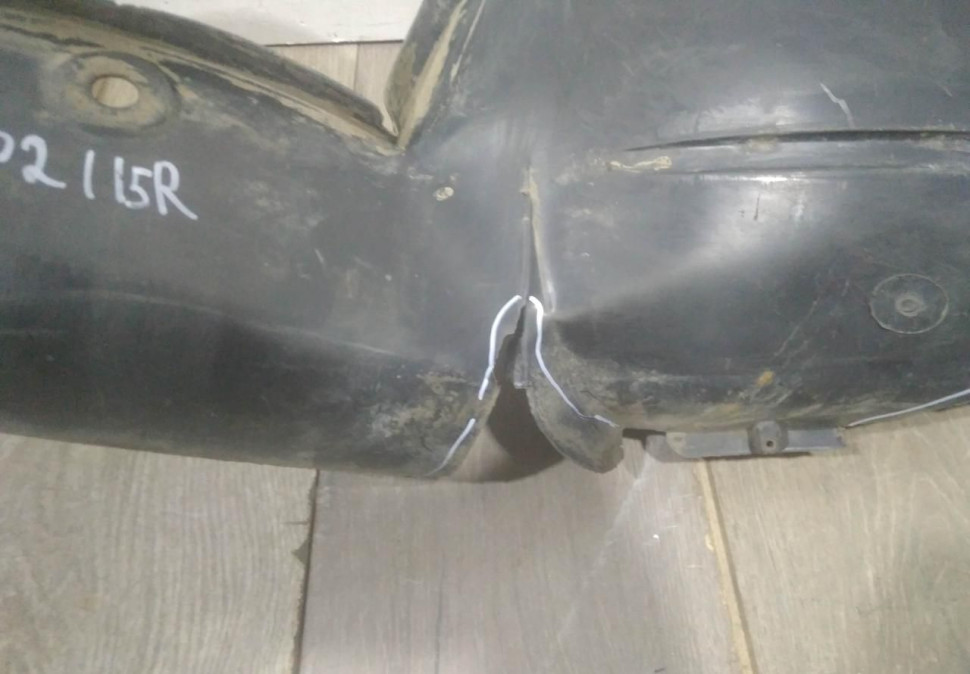 Подкрылок передний правый бу Renault Logan 1 OEM 638402115R