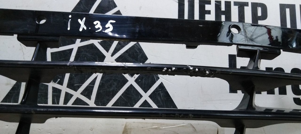 Решетка переднего бампера Hyundai IX35 (10-15) oem 865612Y000