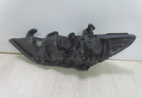 Фара правая галоген Hyundai Elantra 6 AD дорестайлинг 2016 OEM 92102F2000