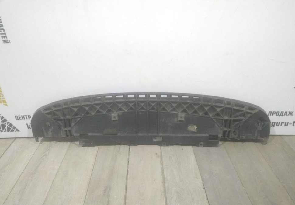 Защита переднего бампера бу Renault Kangoo 2 OEM 8200501560