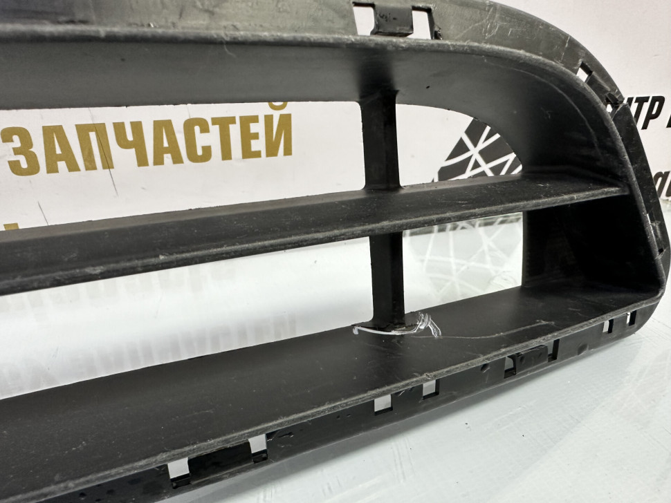 Решетка переднего бампера Hyundai Santa Fe 3 дорестайлинг 2012 OEM 865612W000 Решетка переднего бампера Hyundai Santa Fe 3 дорестайлинг 2012 OEM 865612W000