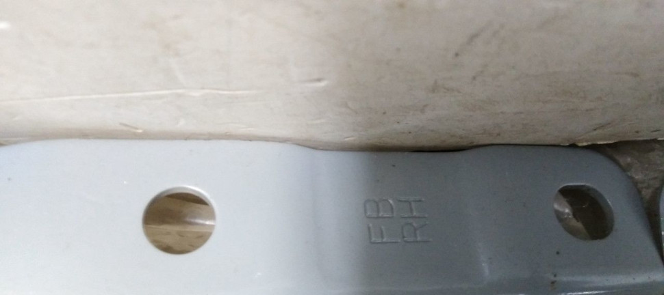 Петли капота Kia Rio 4 FB 2017> oem 79120H0000 79110H0000