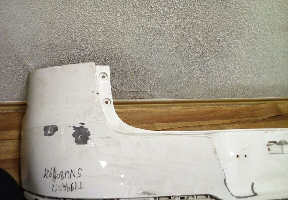 Бампер задний Volkswagen Tiguan 11- Oem 5NU807421 (паян) Бампер задний Volkswagen Tiguan 11- Oem 5NU807421 (паян)