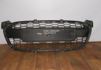 Решетка переднего бампера бу Lada Kalina 2 (скл-3) OEM 21922803057
