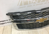 Решетка радиатора Chevrolet Tahoe 4 2014 oem 84724083
