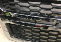 Решетка радиатора Chevrolet Tahoe 4 2014 oem 84724083