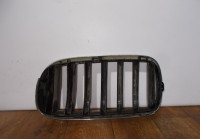 Решетка радиатора правая бу BMW X5 F15 OEM 7316076
