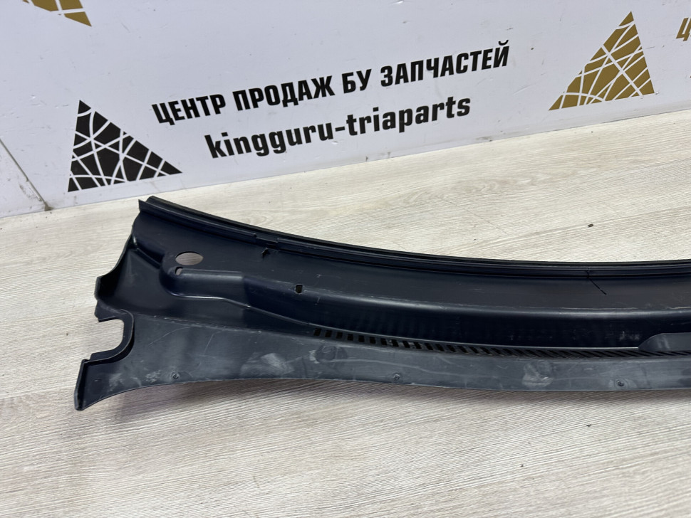 Жабо Volkswagen Caravelle T6 2015