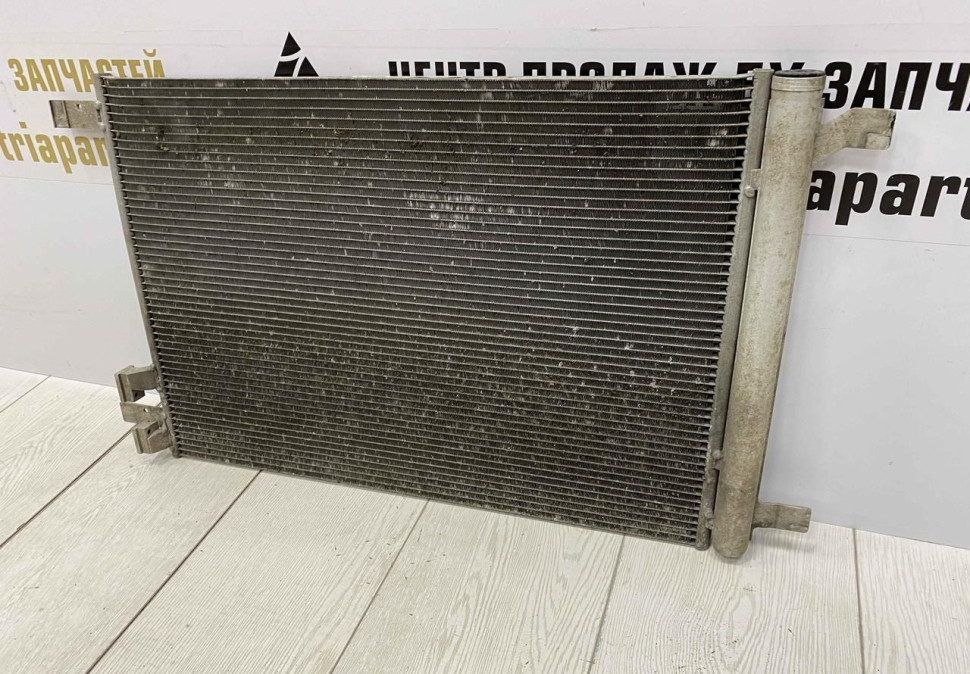 Радиатор кондиционера Skoda Octavia A7 OEM 5Q0816411BG Радиатор кондиционера Skoda Octavia A7 OEM 5Q0816411BG