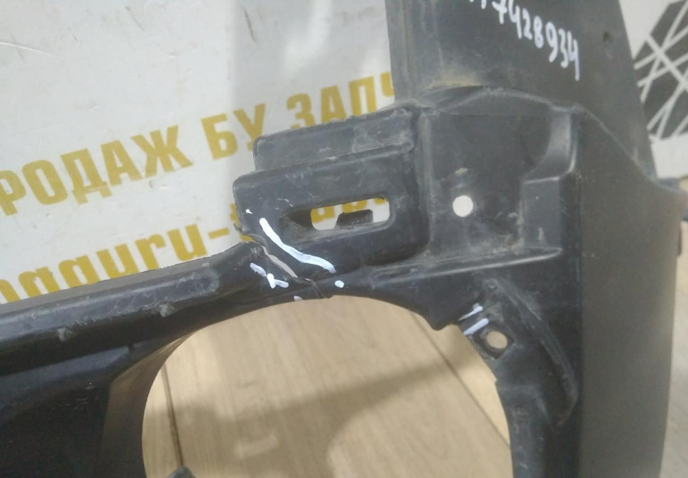 Кронштейн противотуманной фары правый бу BMW X2 F39 OEM 51117428934