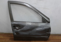 Дверь передняя правая Lada Granta oem 11180610001470 (вмятины) (скл-3)