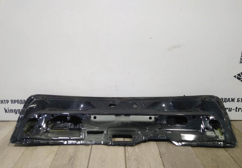 Крышка багажника нижняя бу BMW X5 F15 OEM 41007378123