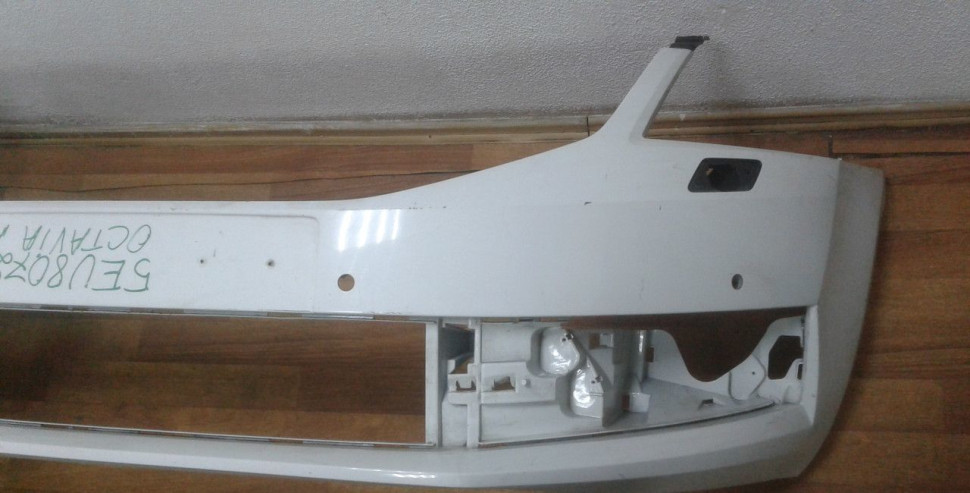 Бампер передний бу Skoda Octavia A7 рестайлинг OEM 5EU807221F