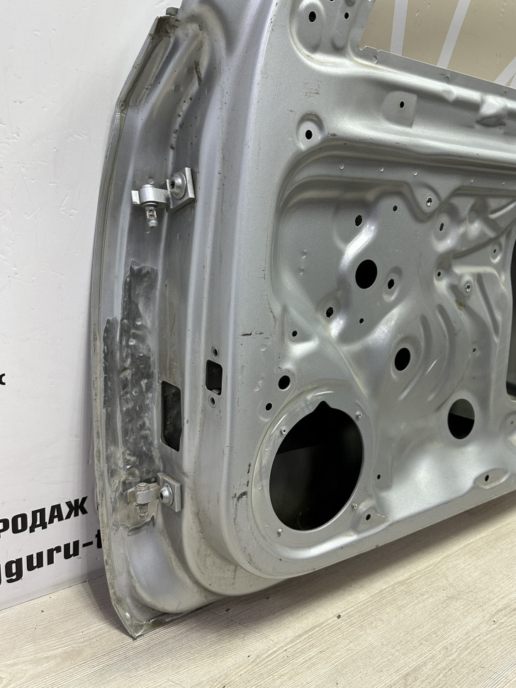 Дверь передняя правая бу Skoda Rapid OEM 6RF831056D Дверь передняя правая бу Skoda Rapid OEM 6RF831056D