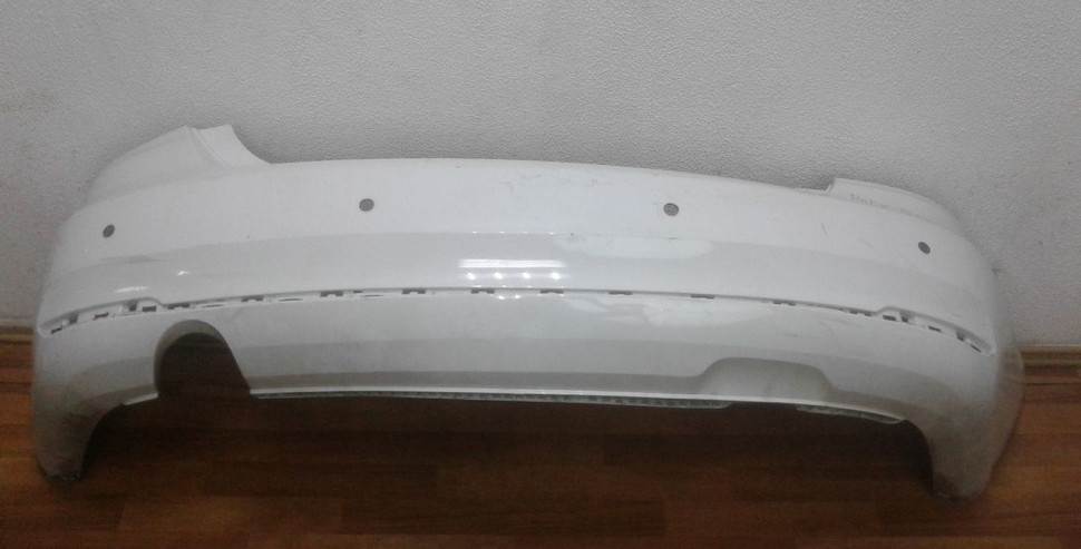 Бампер задний Volkswagen Polo рест седан oem 6ru807421 (трещина)