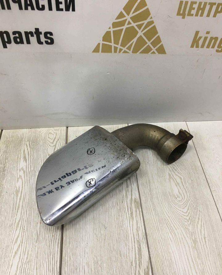 Насадка глушителя левая Volkswagen Touareg 2 NF 2010-2018 OEM 7P6253681 Насадка глушителя левая Volkswagen Touareg 2 NF 2010-2018 OEM 7P6253681