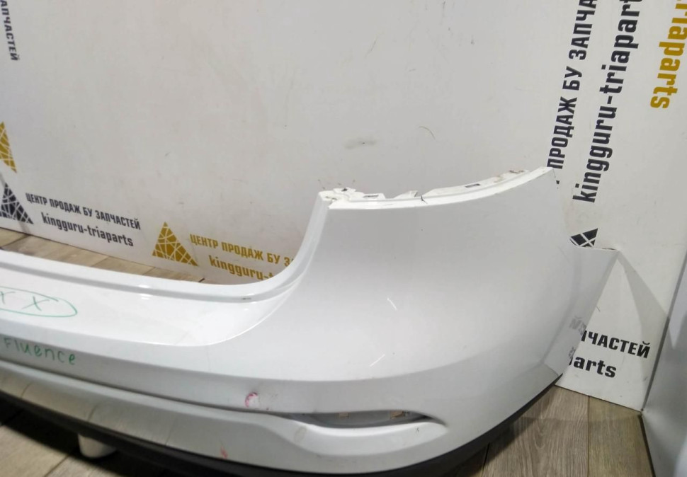 Бампер задний бу Renault Fluence OEM 850220041R
