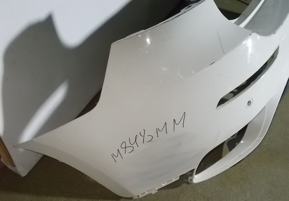Бампер задний бу BMW X6 E71 OEM 51127176243 Бампер задний бу BMW X6 E71 OEM 51127176243