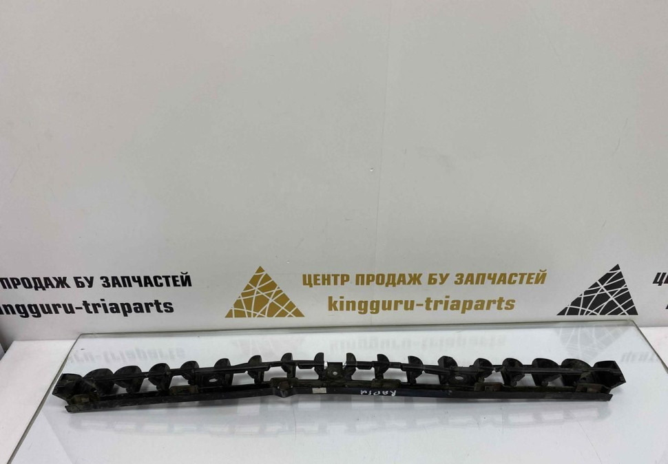 Кронштейн заднего бампера Skoda Rapid OEM 5JH807863A