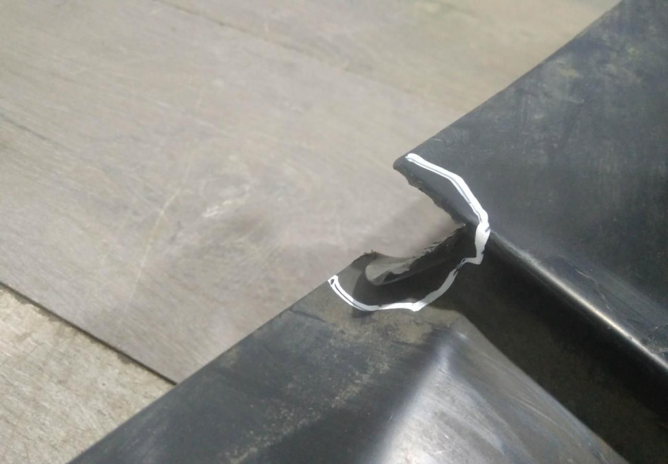 Абсорбер переднего бампера бу Renault Kaptur OEM 620900726R