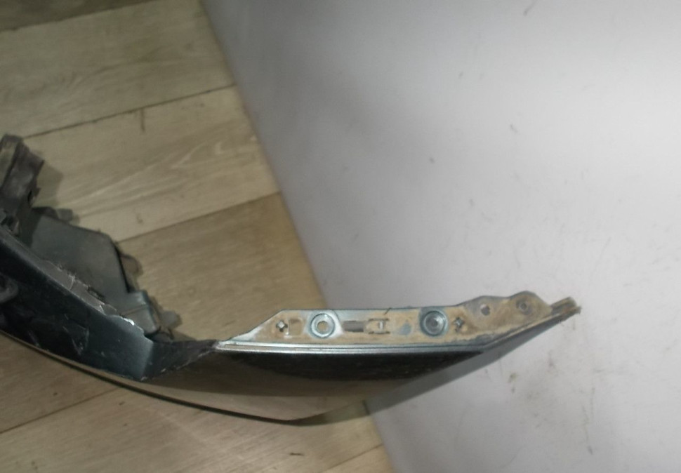 Бампер передний бу Skoda Superb 3 OEM 3V0807221