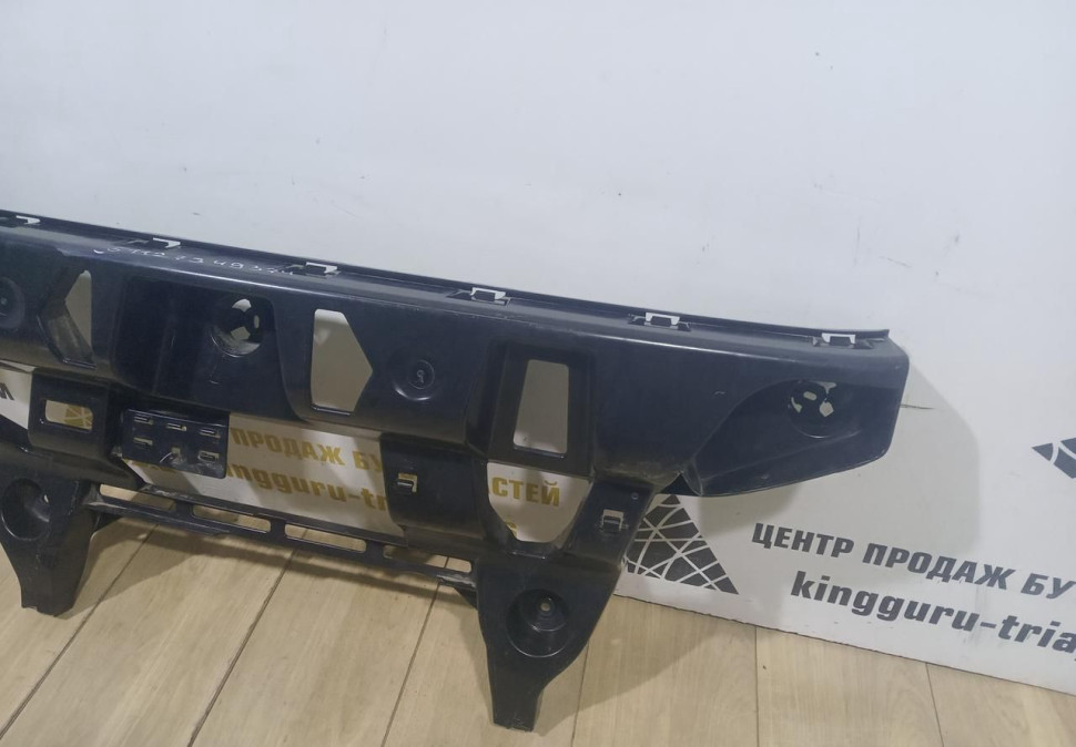 Кронштейн заднего бампера центральный бу BMW X6 F16 OEM 51127349374