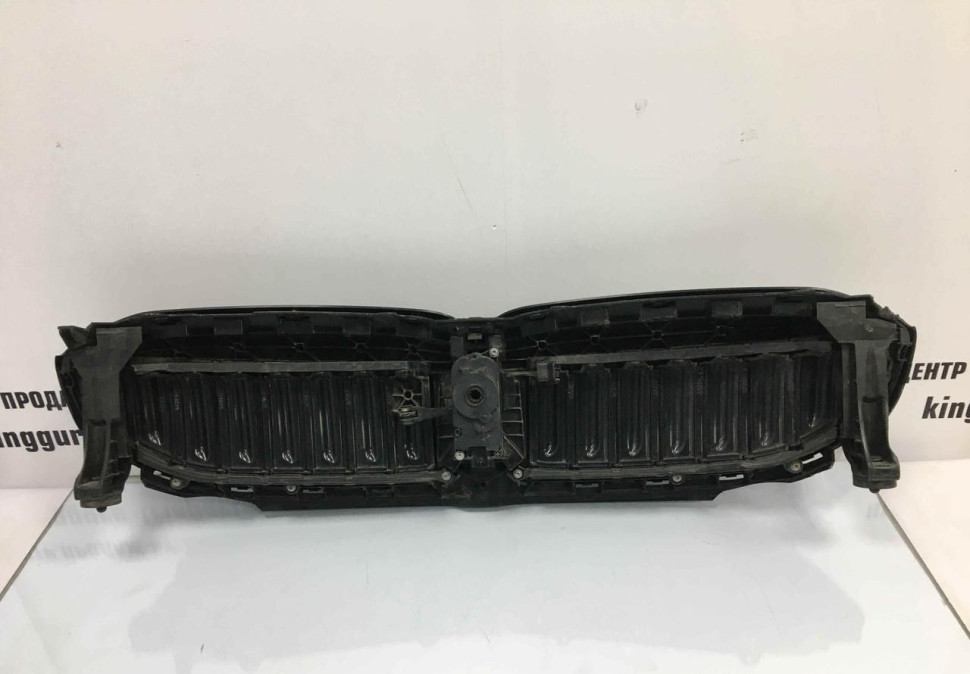 Воздуховод радиатора верхний BMW 3 G20 M-Pack OEM 51749465188