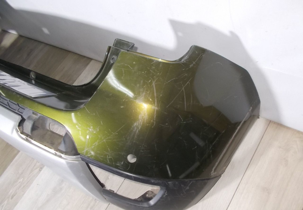 Бампер задний бу Renault Duster OEM 850225435R Бампер задний бу Renault Duster OEM 850225435R