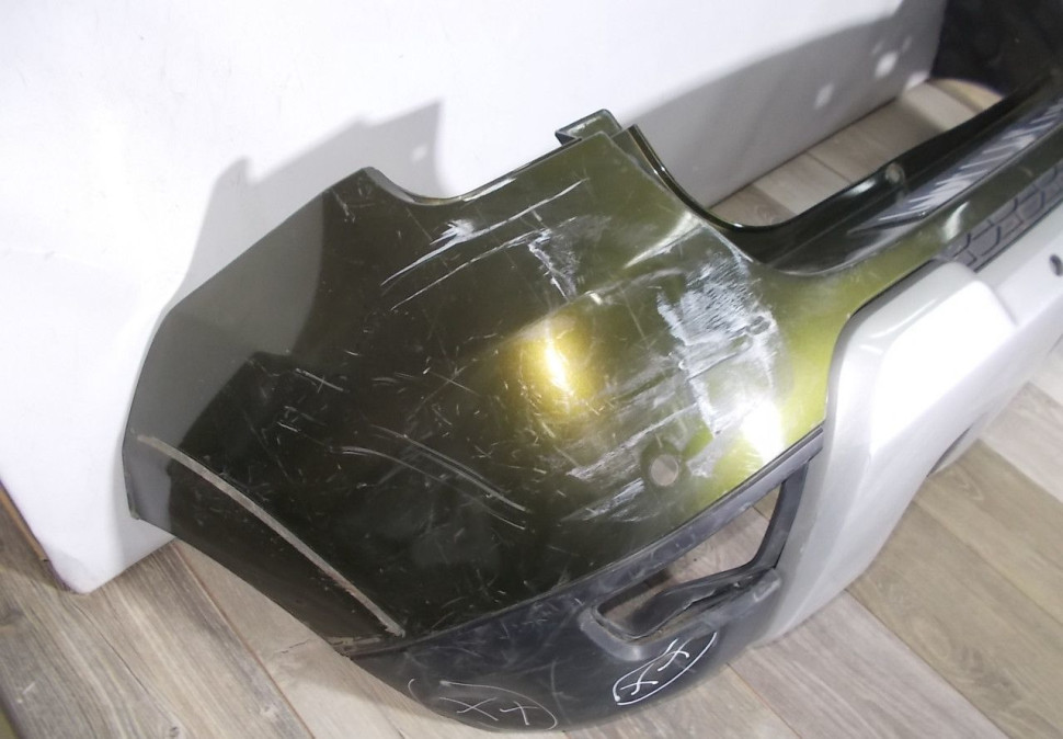 Бампер задний бу Renault Duster OEM 850225435R Бампер задний бу Renault Duster OEM 850225435R